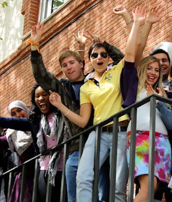 Ambiente Saint Louis Fiesta Universitaria en Saint Louis University
