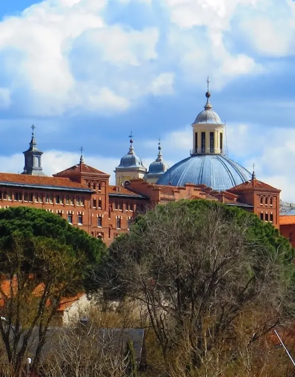 Universidad-Eclesiastica-San-Damaso-