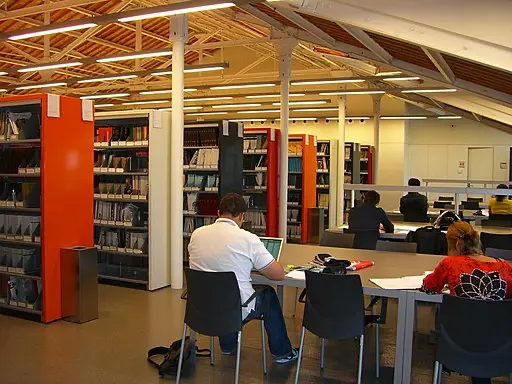 Estudiar en la Universidad Pompeu Fabra Estudiar en la URL