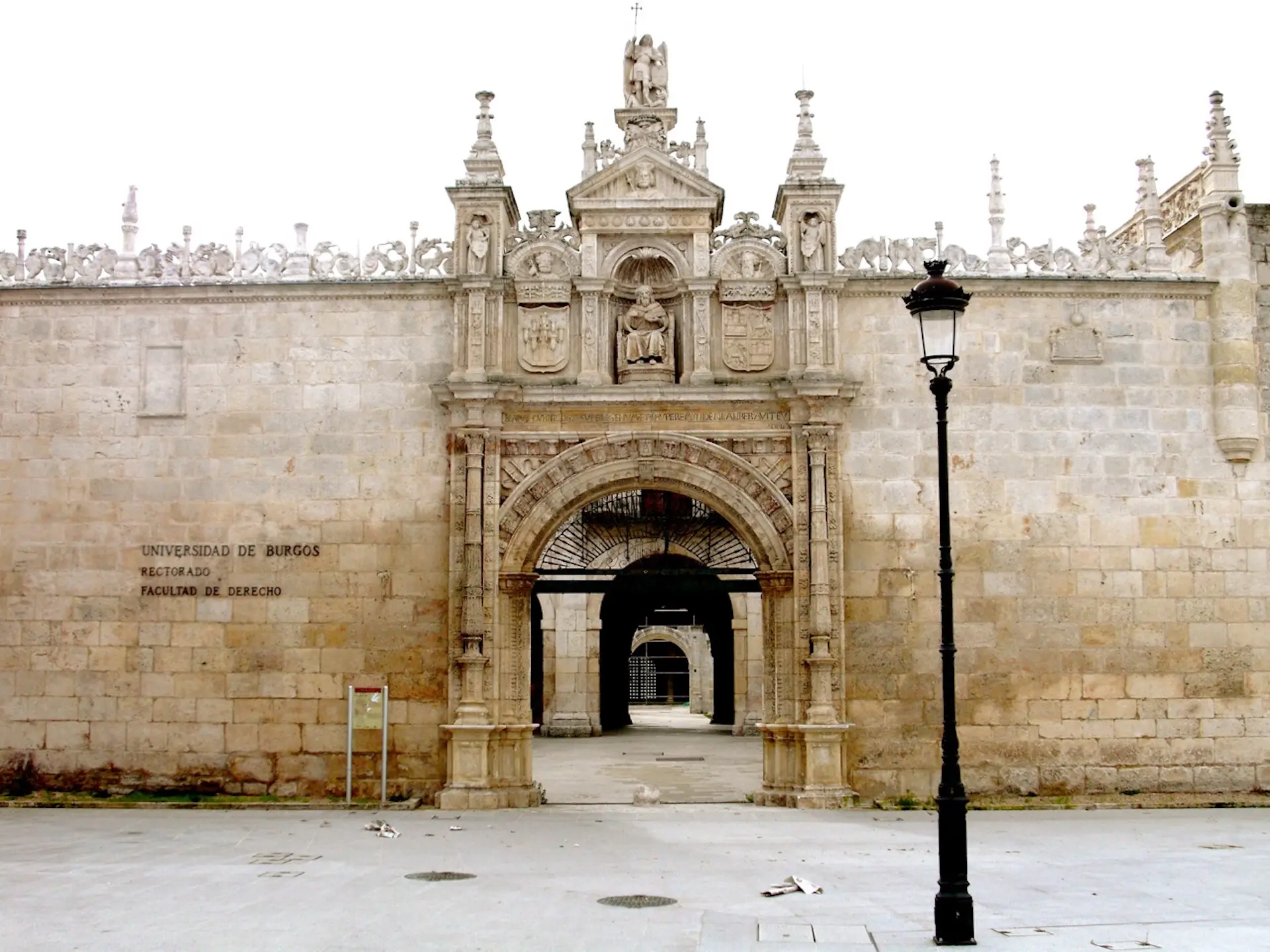 Universidad-de-Burgos Universidad Politécnica de Madrid - UPM